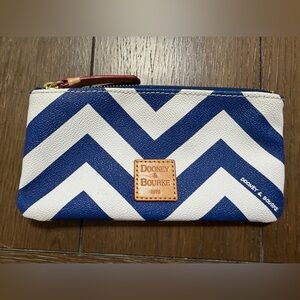 Dooney & Bourke Small Navy and White Chevron Clutch new without tag